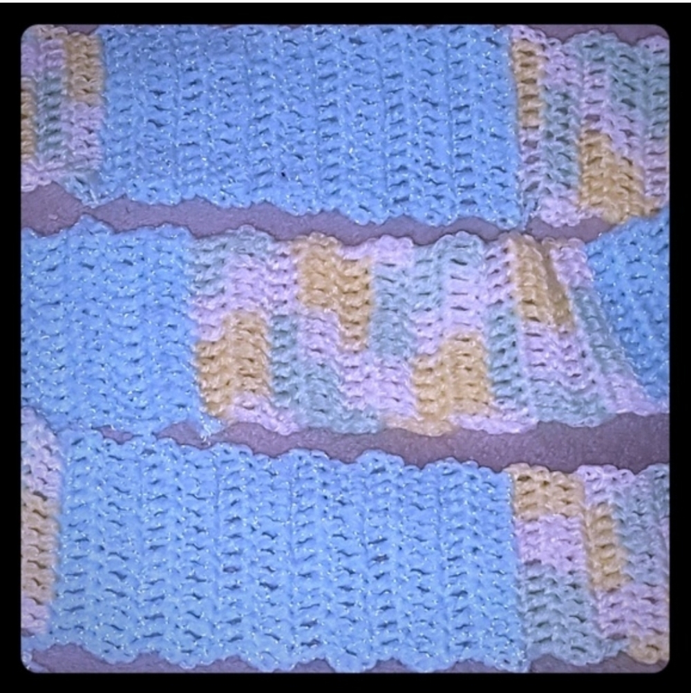 NWOT little kids dainty scarf